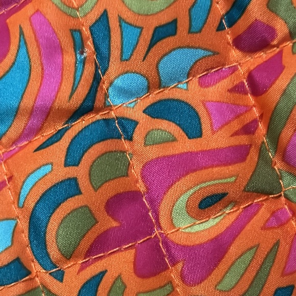 Like New Quilted Zip Top Tote-Vibrant Paisley Print-Shoulder Straps - Picture 5 of 16